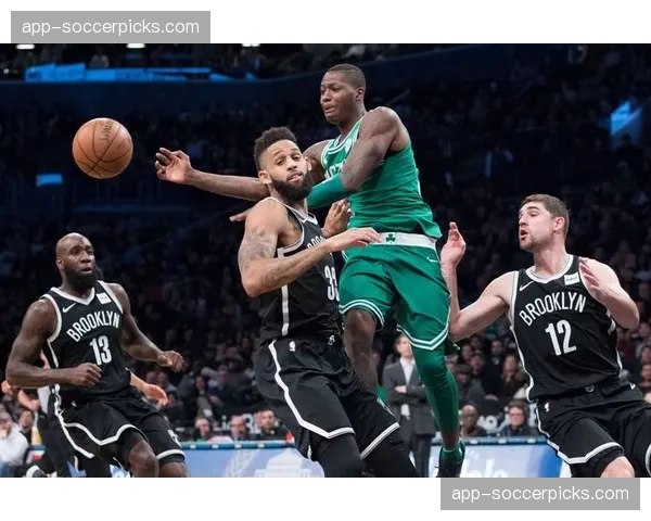 消息：魔术青年军凭借高强度防守反击，客场掀翻东部榜首凯尔特人